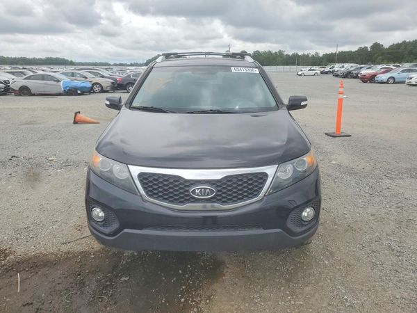 2013 KIA SORENTO Base / LX
