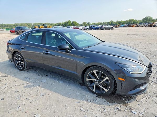 2022 HYUNDAI SONATA SEL Plus