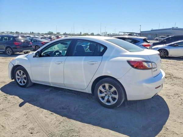 2013 MAZDA 3 Sport/GX