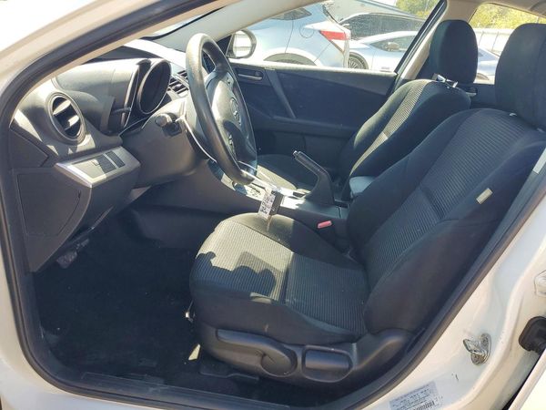 2013 MAZDA 3 Sport/GX