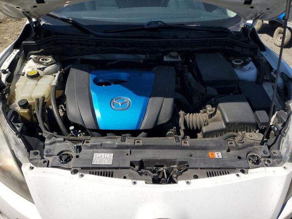 2013 MAZDA 3 Sport/GX
