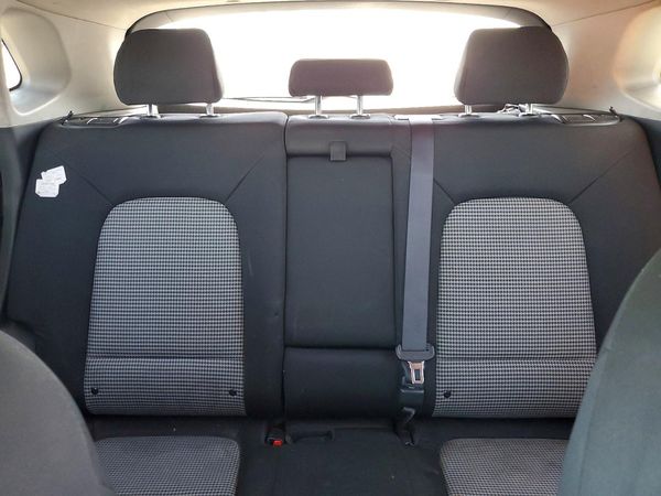 2018 HYUNDAI KONA SEL with Tech Pkg