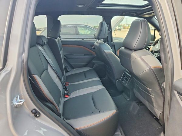 2025 SUBARU FORESTER Sport
