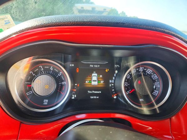 2019 DODGE CHALLENGER SXT
