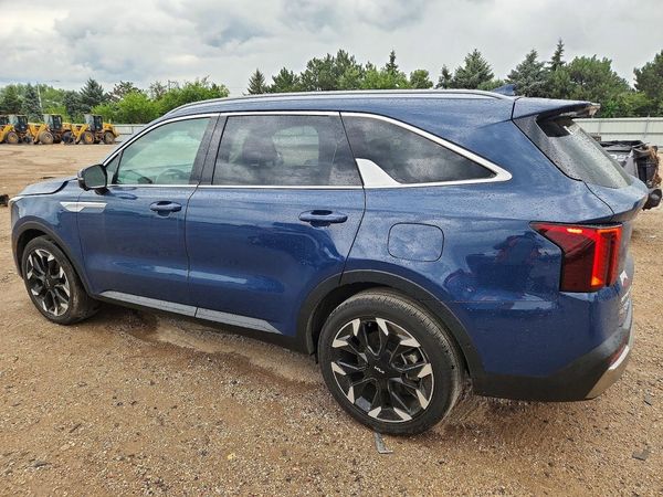 2025 KIA SORENTO