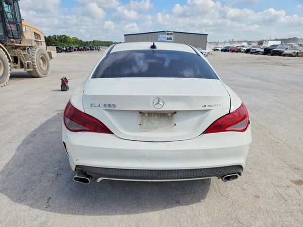 2015 MERCEDES-BENZ CLA CLA250 4 MATIC
