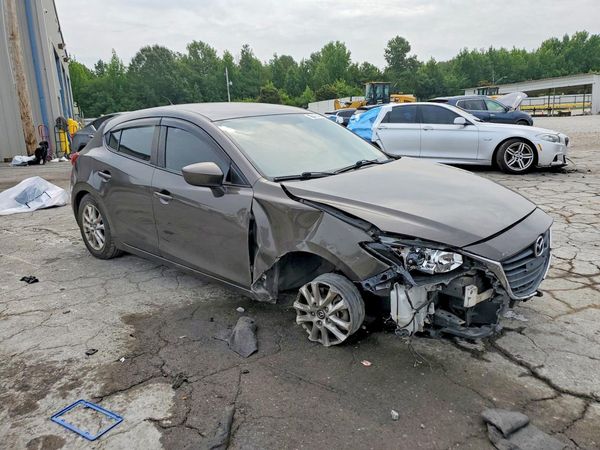 2014 MAZDA 3