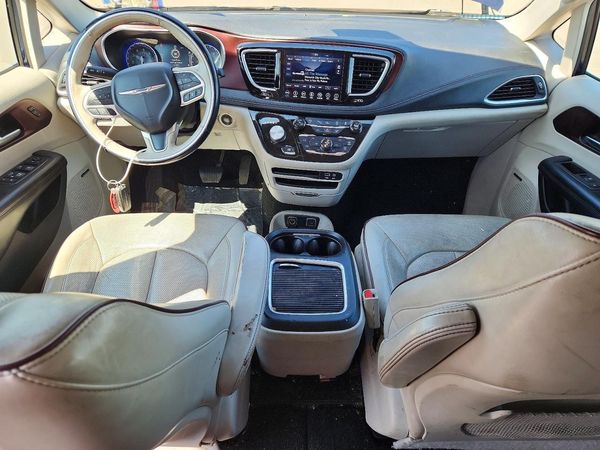 2018 CHRYSLER PACIFICA