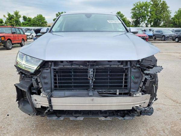 2017 AUDI Q7 quattro Prestige
