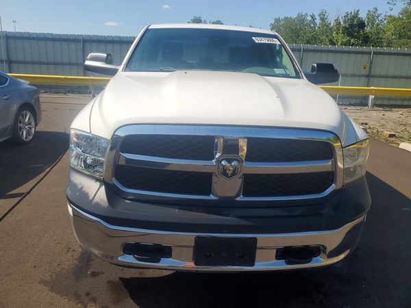2015 RAM 1500 ST