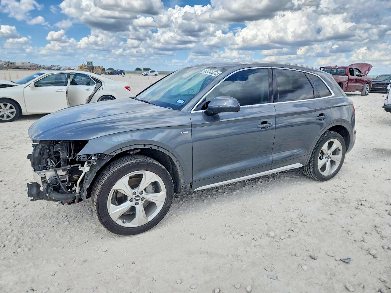 2022 AUDI Q5
