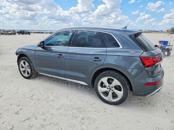 2022 AUDI Q5