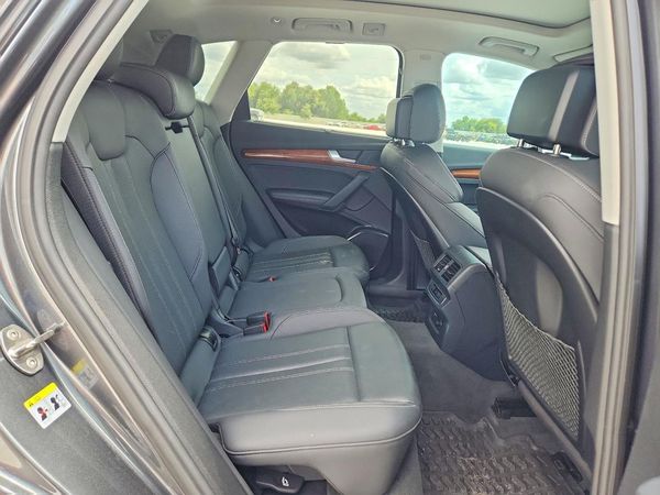 2022 AUDI Q5