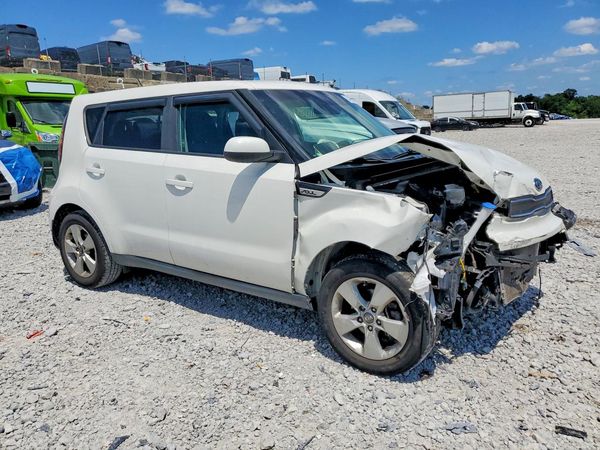 2018 KIA SOUL Base