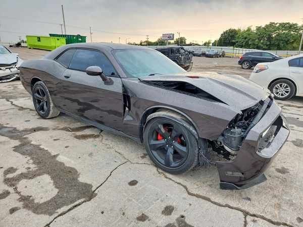 2013 DODGE CHALLENGER Base