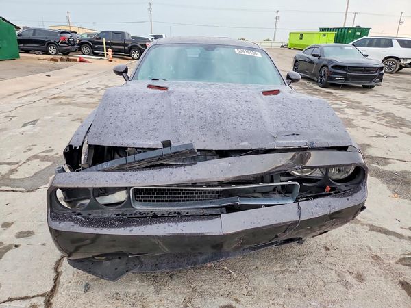 2013 DODGE CHALLENGER Base