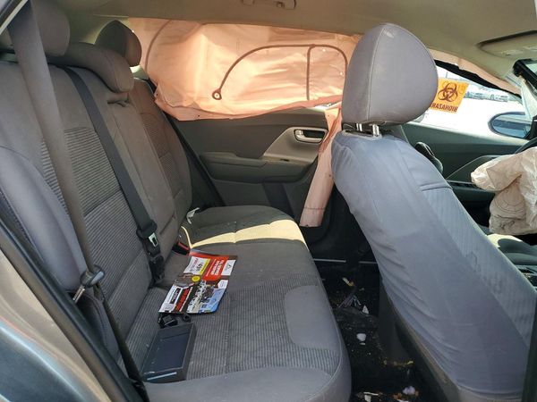 2017 KIA NIRO