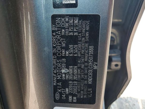 2017 KIA NIRO