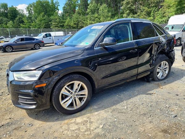 2016 AUDI Q3 quattro Premium Plus