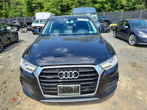 2016 AUDI Q3 quattro Premium Plus