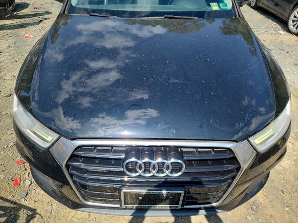 2016 AUDI Q3 quattro Premium Plus