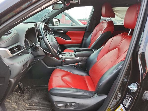 2023 TOYOTA HIGHLANDER
