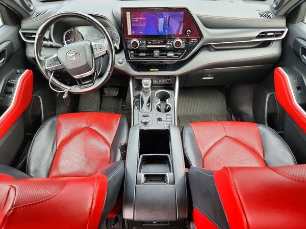 2023 TOYOTA HIGHLANDER