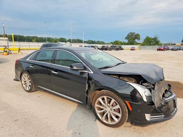 2016 CADILLAC XTS Luxury