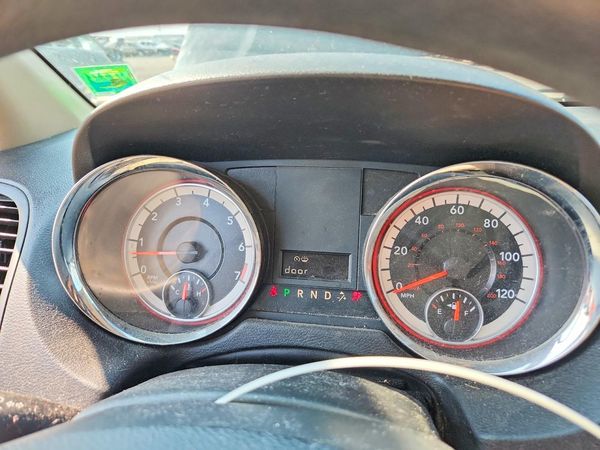 2013 DODGE GRAND CARAVAN SE
