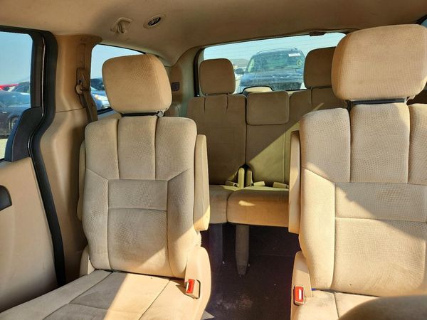 2013 DODGE GRAND CARAVAN SE