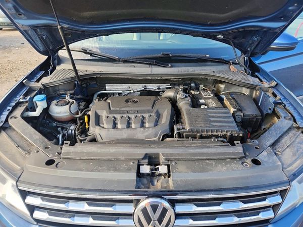 2020 VOLKSWAGEN TIGUAN 4Motion SE, 4Motion SEL