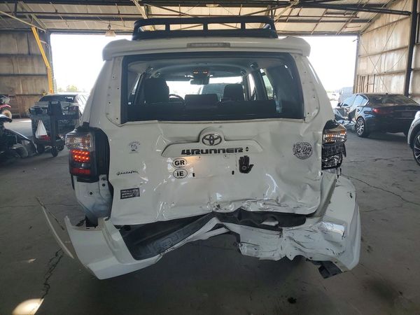2021 TOYOTA 4RUNNER SRS