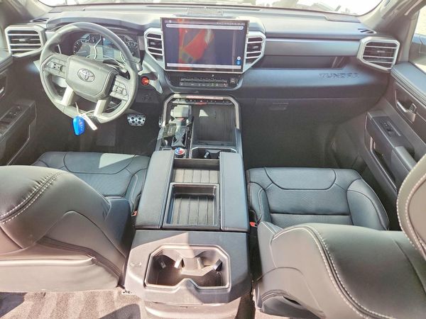 2026 TOYOTA TUNDRA