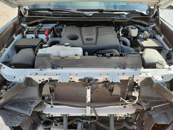 2026 TOYOTA TUNDRA