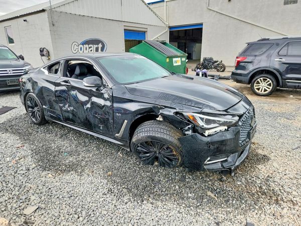 2020 INFINITI Q60