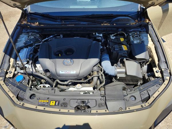 2024 MAZDA 3 Carbon Turbo