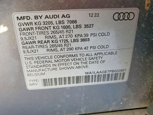 2023 AUDI E-TRON quattro Premium Plus