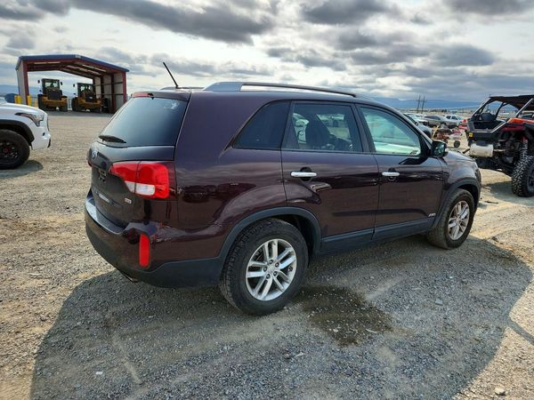 2015 KIA SORENTO GL