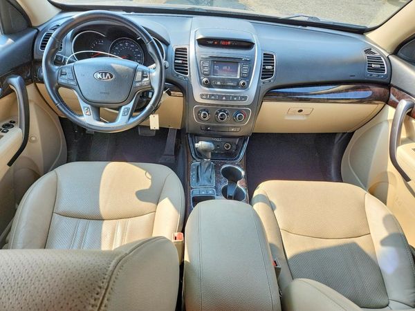 2015 KIA SORENTO GL
