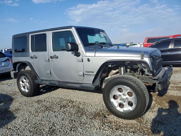 2015 JEEP WRANGLER UNLIMITED SPORT 4X4