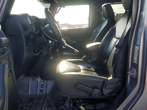 2015 JEEP WRANGLER UNLIMITED SPORT 4X4