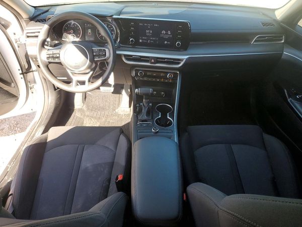 2022 KIA K5
