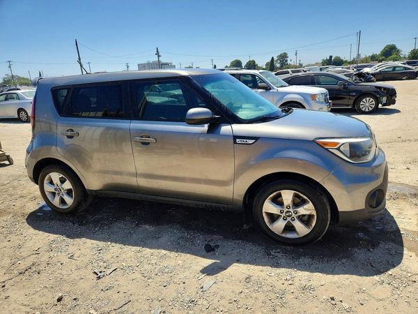 2018 KIA SOUL Base