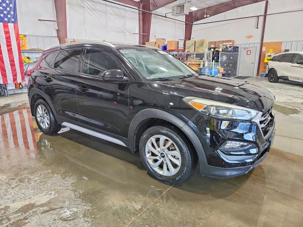 2017 HYUNDAI TUCSON