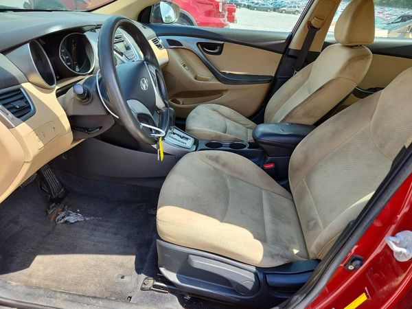 2012 HYUNDAI ELANTRA GLS(Middle grade)