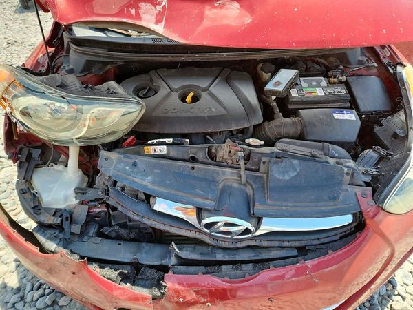 2012 HYUNDAI ELANTRA GLS(Middle grade)