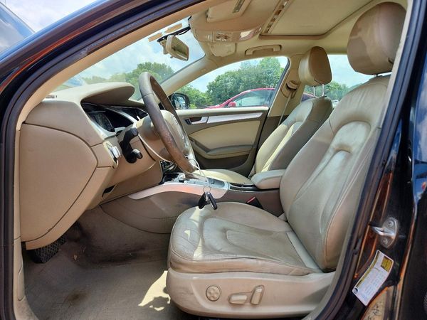 2012 AUDI A4 quattro Premium