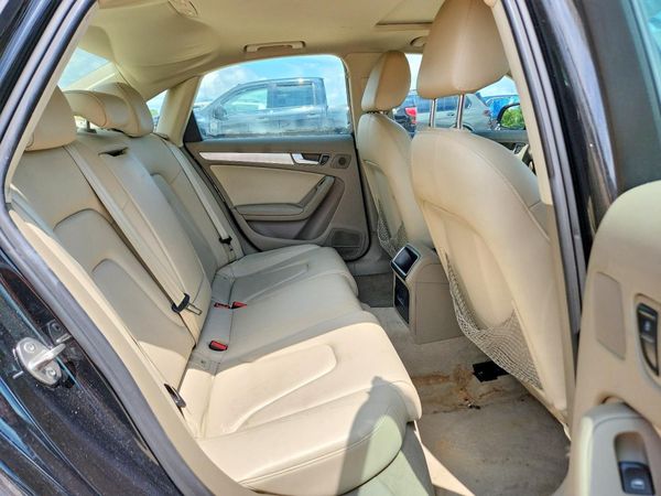 2012 AUDI A4 quattro Premium