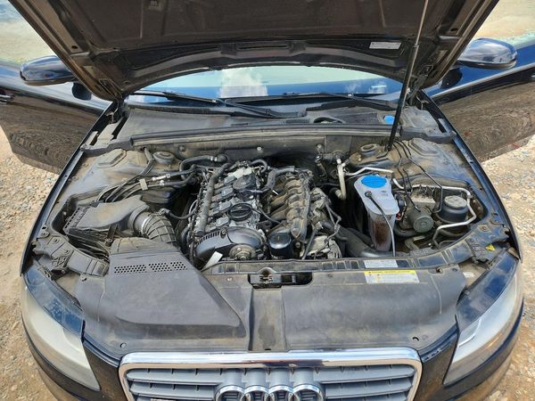 2012 AUDI A4 quattro Premium