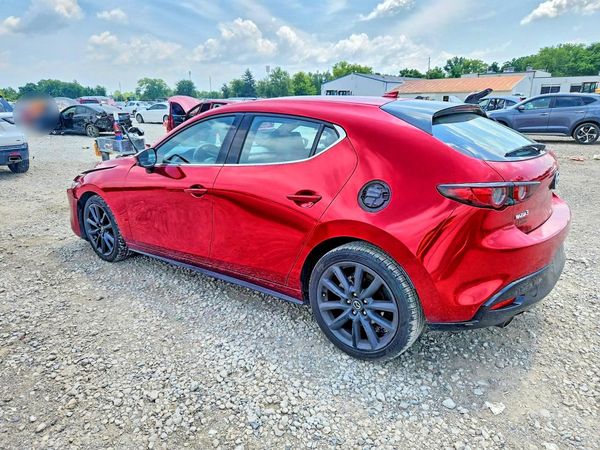2021 MAZDA 3